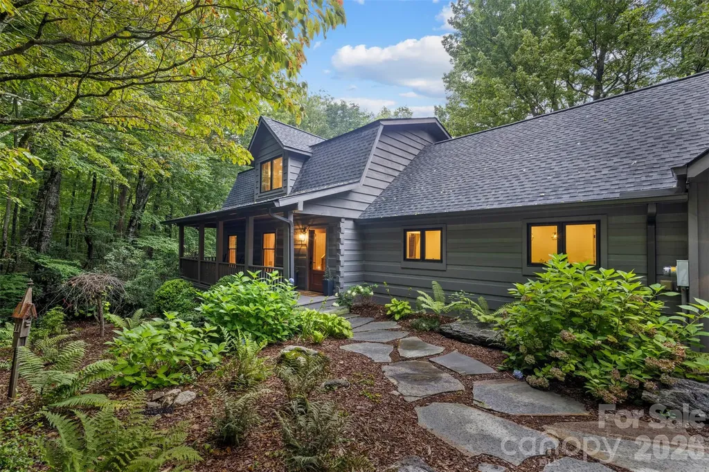 162 Highview Road Cashiers NC 28717