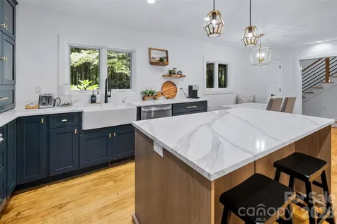 162 Highview Road Cashiers NC 28717