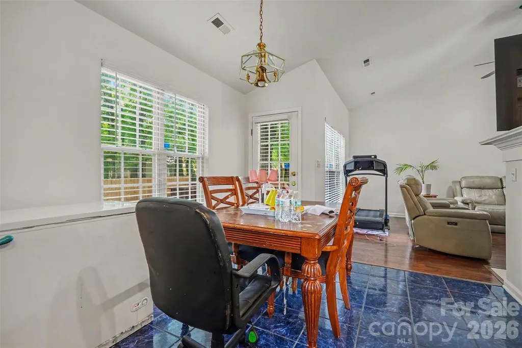 6312 Trysting Road Charlotte NC 28227