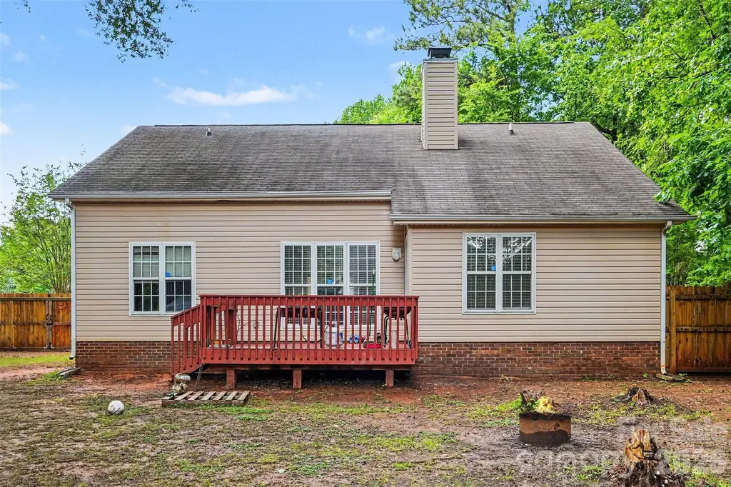 6312 Trysting Road Charlotte NC 28227