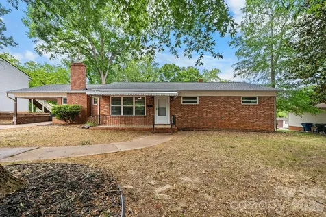 411 20th Avenue NE Hickory NC 28601
