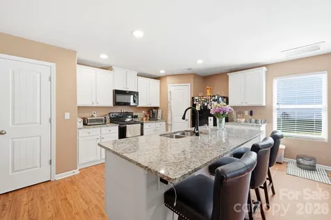 215 Belcaro Drive Kings Mountain NC 28086