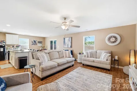 215 Belcaro Drive Kings Mountain NC 28086
