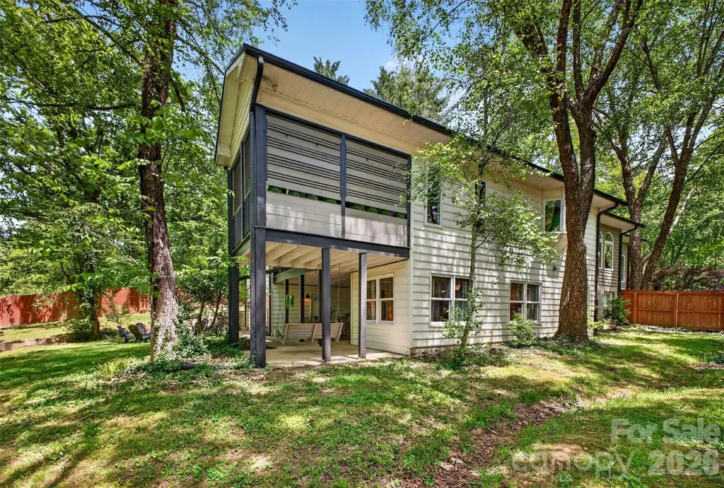 170 Weston Road Arden NC 28704