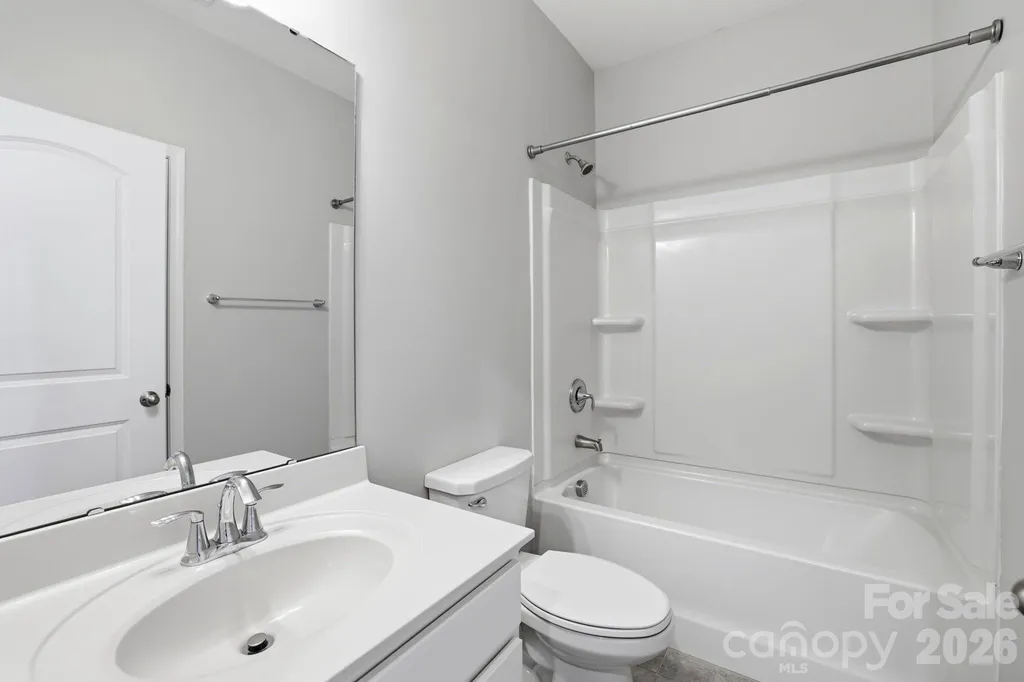 8123 Cornhill Avenue Charlotte NC 28277