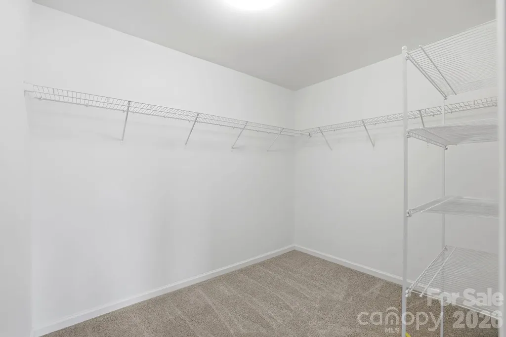 8123 Cornhill Avenue Charlotte NC 28277