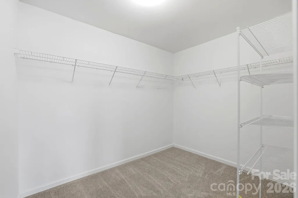 8123 Cornhill Avenue Charlotte NC 28277