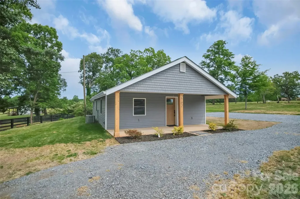 2702 W Stage Coach Trail Shelby NC 28150