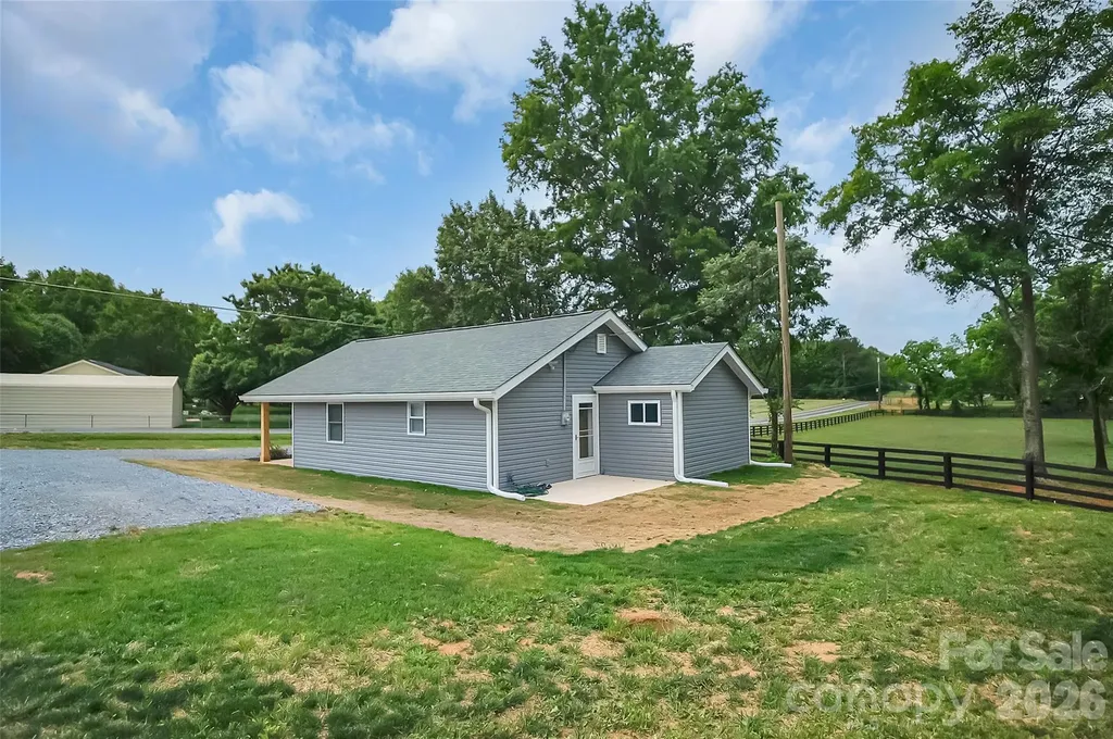 2702 W Stage Coach Trail Shelby NC 28150