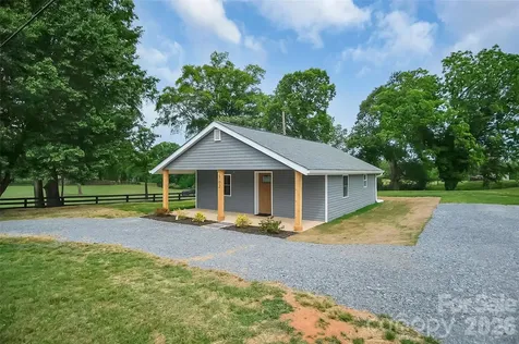 2702 W Stage Coach Trail Shelby NC 28150