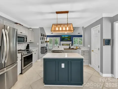 4303 Stonefield Drive Charlotte NC 28269