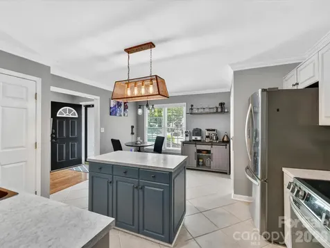 4303 Stonefield Drive Charlotte NC 28269