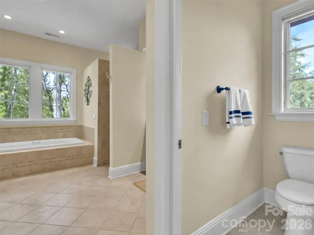 149 Cardinal Lane Waynesville NC 28786