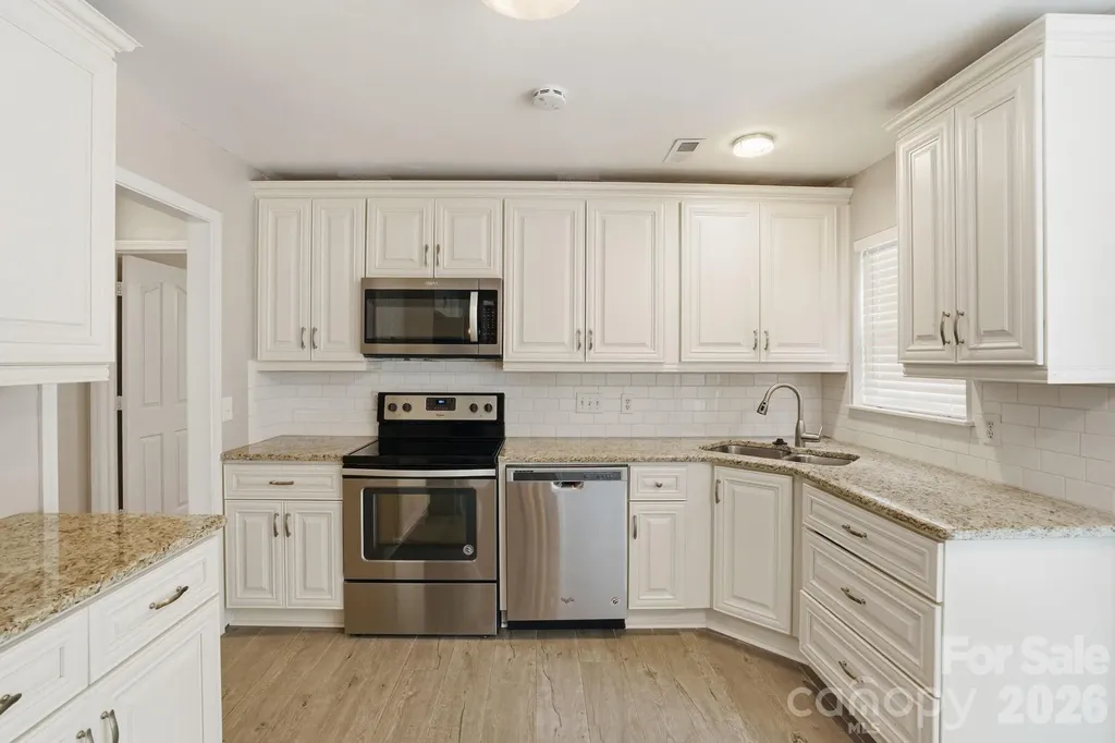 6914 Weirton Place Charlotte NC 28226