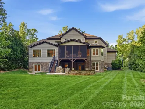 1126 Bromley Drive Matthews NC 28104