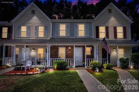 6137 Windsor Gate Lane Charlotte NC 28215