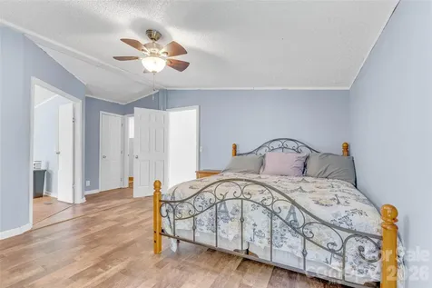 5029 Mundy Lane Denver NC 28037