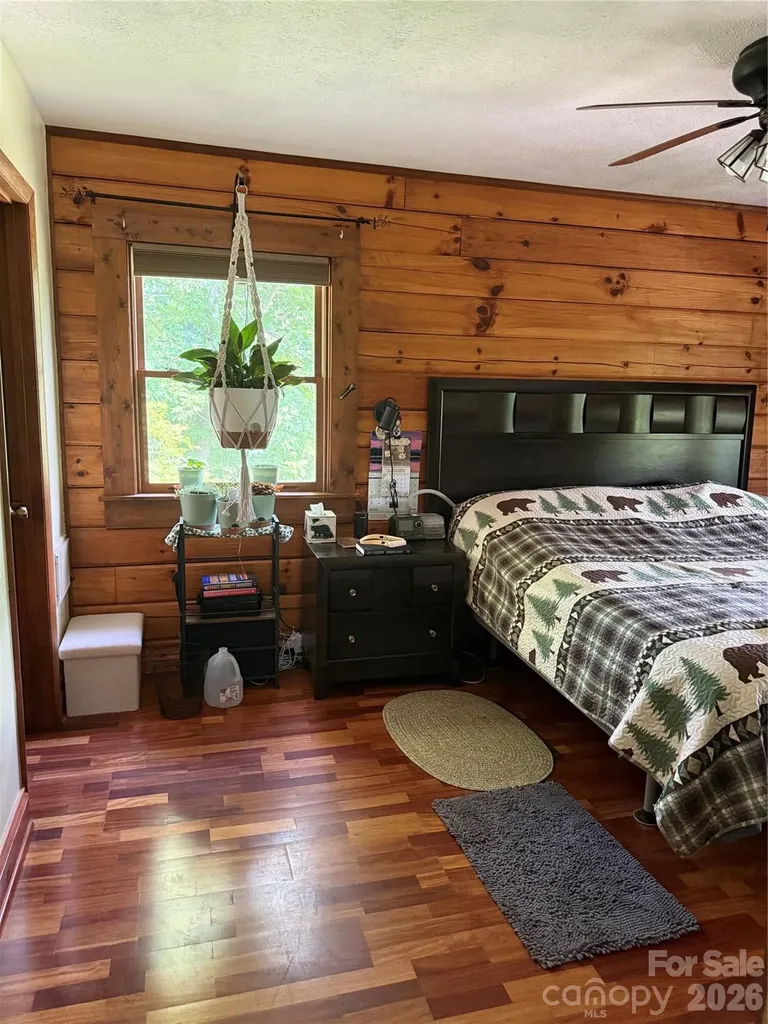 7 Noland Drive S Clyde NC 28721