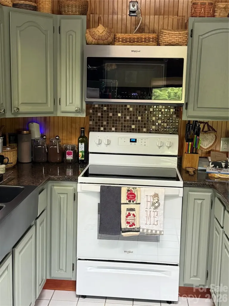 7 Noland Drive S Clyde NC 28721