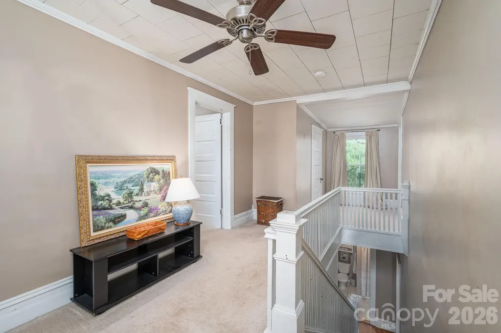 306 W Old Post Road Cherryville NC 28021