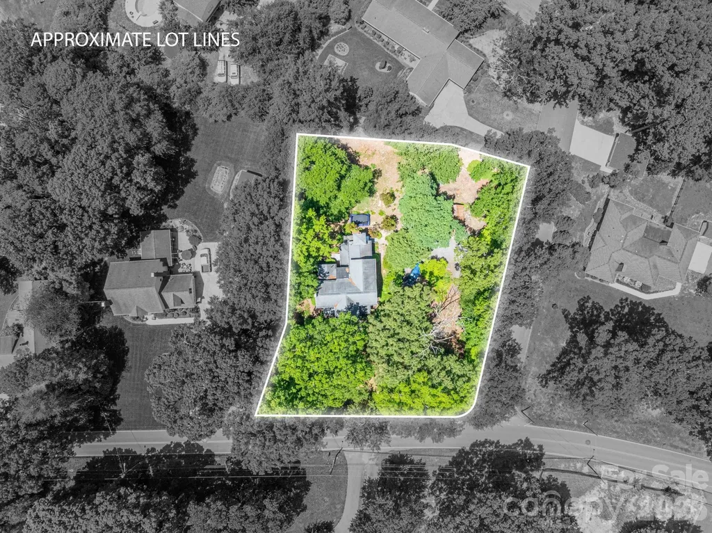 306 W Old Post Road Cherryville NC 28021