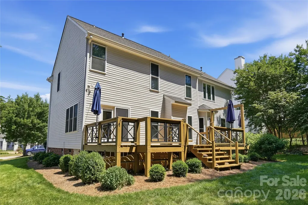 157 Lighthouse Road Mount Holly NC 28120
