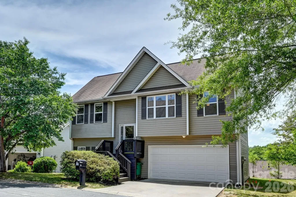 85 Rotunda Circle Asheville NC 28806