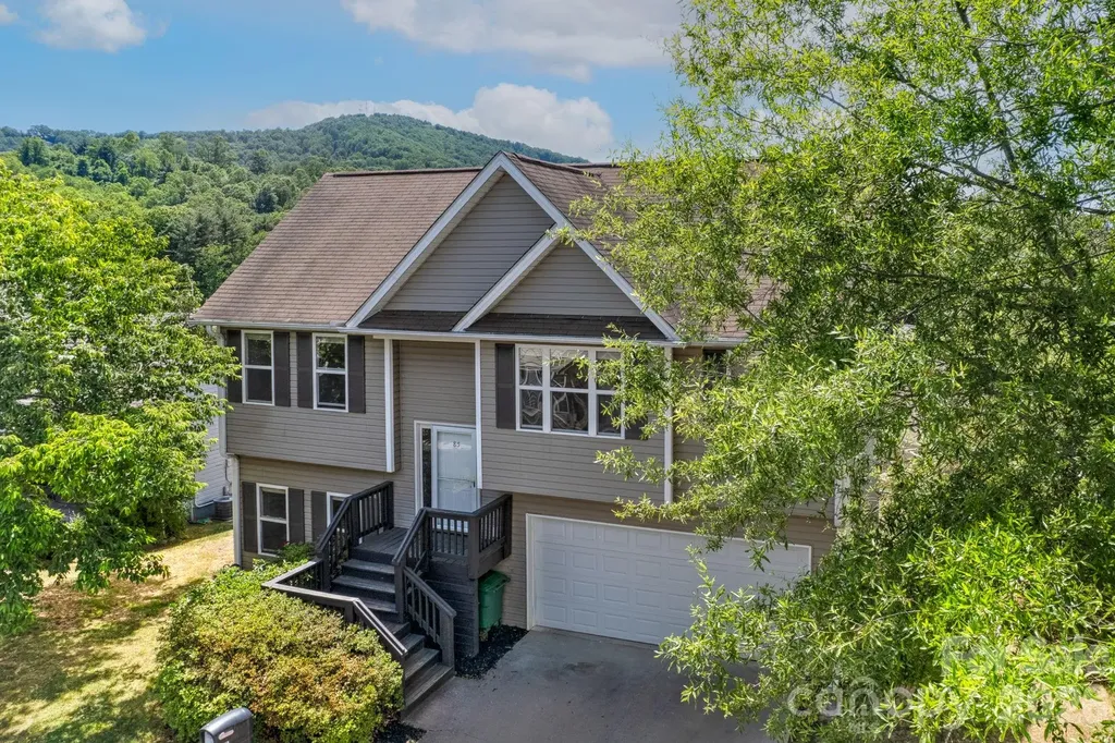 85 Rotunda Circle Asheville NC 28806