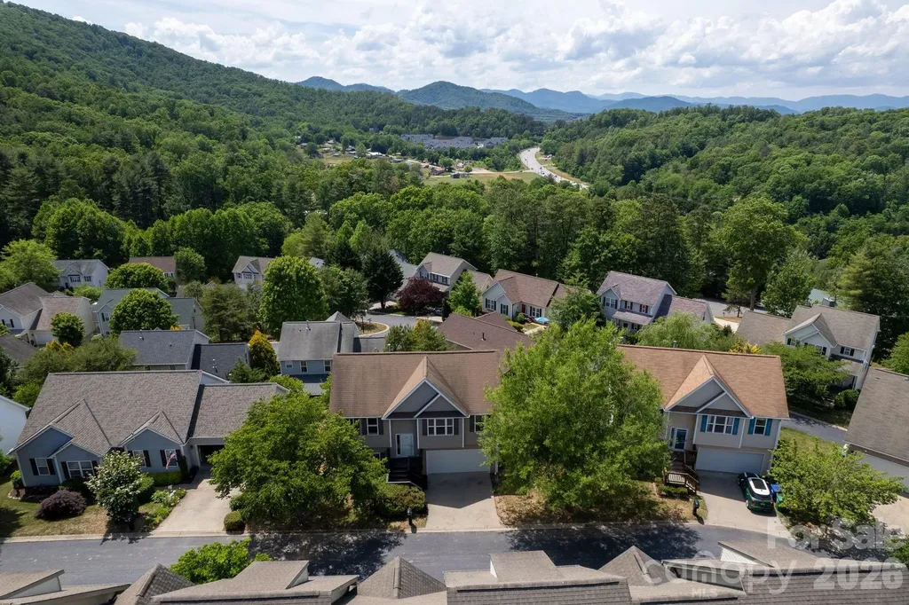 85 Rotunda Circle Asheville NC 28806