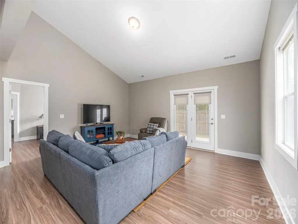 34 S Christie Court Fletcher NC 28732