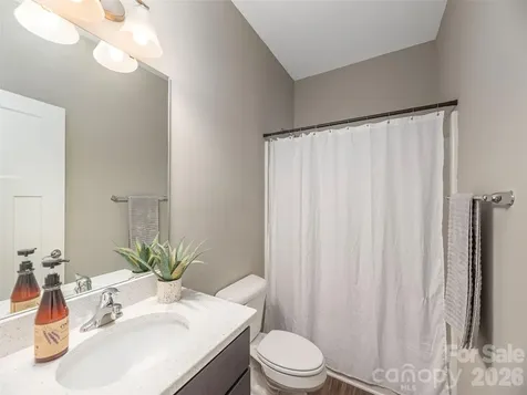 34 S Christie Court Fletcher NC 28732
