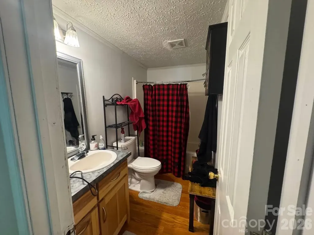 135 Benton Road Kings Mountain NC 28086