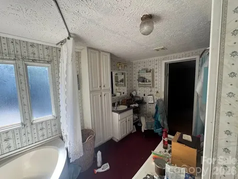 135 Benton Road Kings Mountain NC 28086