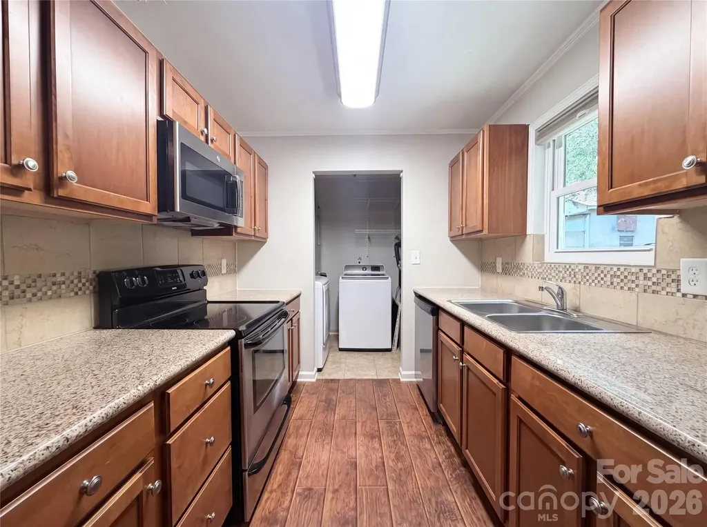 186 Jasmine Circle Troutman NC 28166