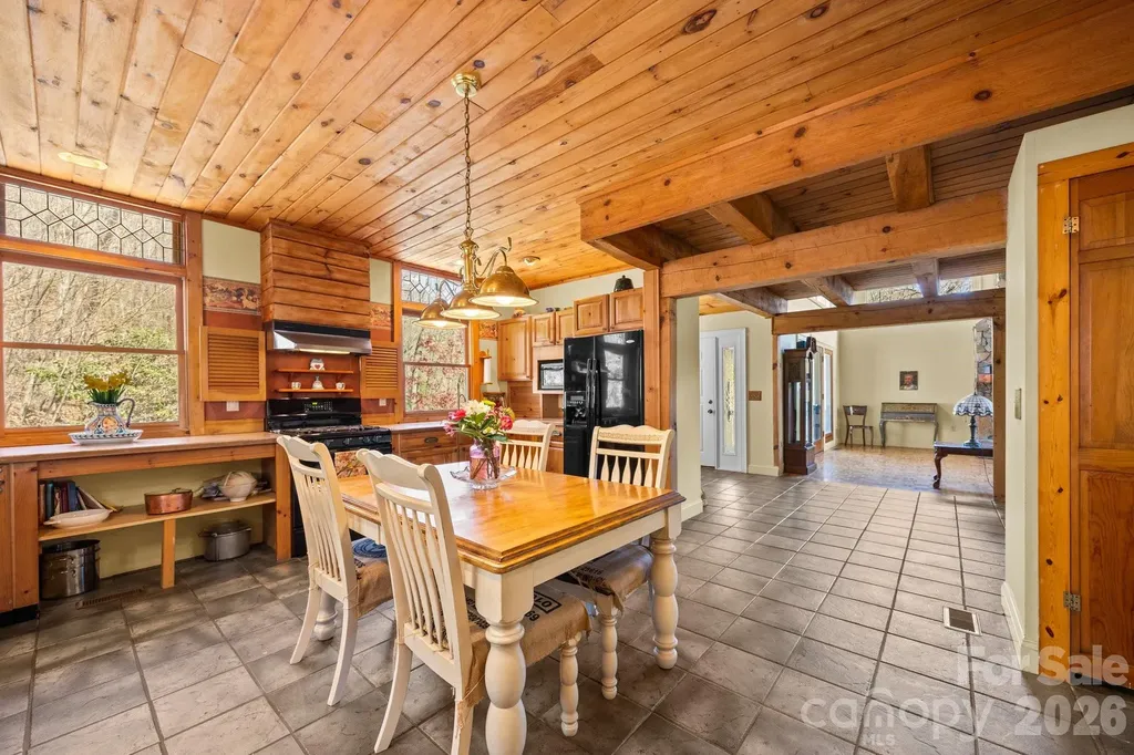 63 Chestnut Forest Road Fairview NC 28730