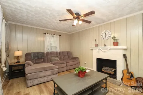 1324 Mason Street Lancaster SC 29720