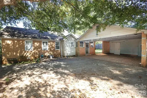1324 Mason Street Lancaster SC 29720