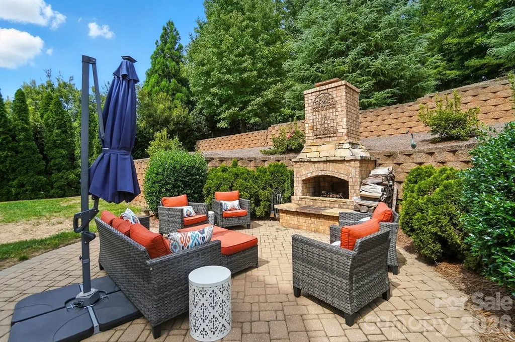 13056 Long Common Parkway Huntersville NC 28078