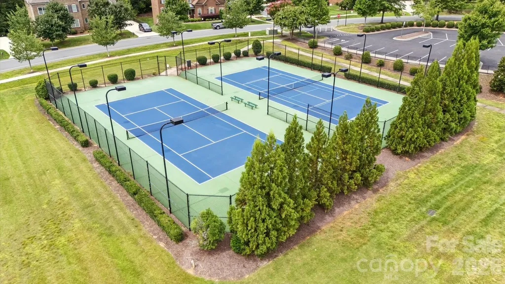 13056 Long Common Parkway Huntersville NC 28078