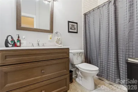 1818 Cannon Avenue Charlotte NC 28269