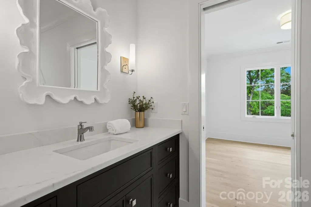 539 Mammoth Oaks Drive Charlotte NC 28270