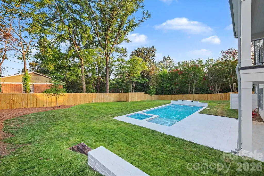 539 Mammoth Oaks Drive Charlotte NC 28270