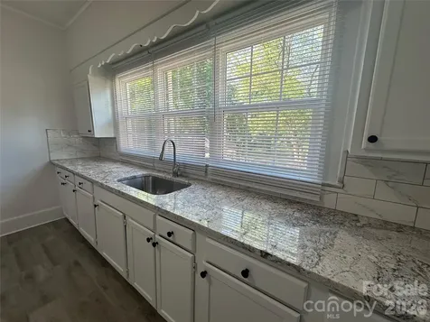 4028 Leo Street Winston Salem NC 27105