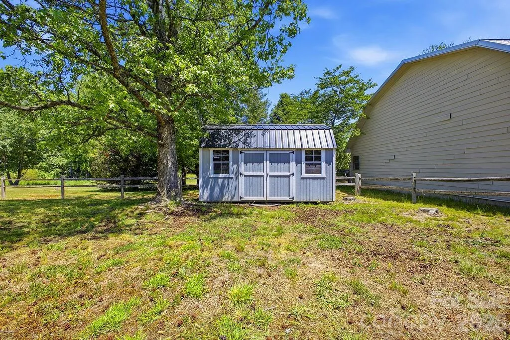 88 Lost Creek Drive Flat Rock NC 28731