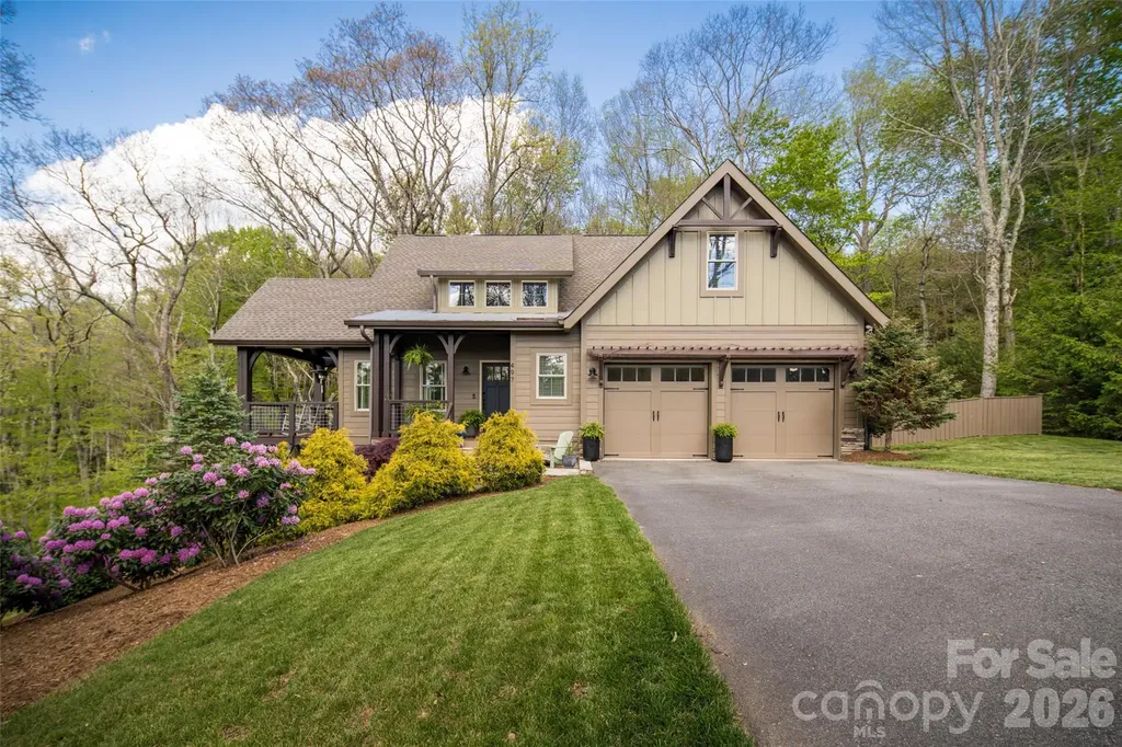 497 Black Locust Circle Blowing Rock NC 28605