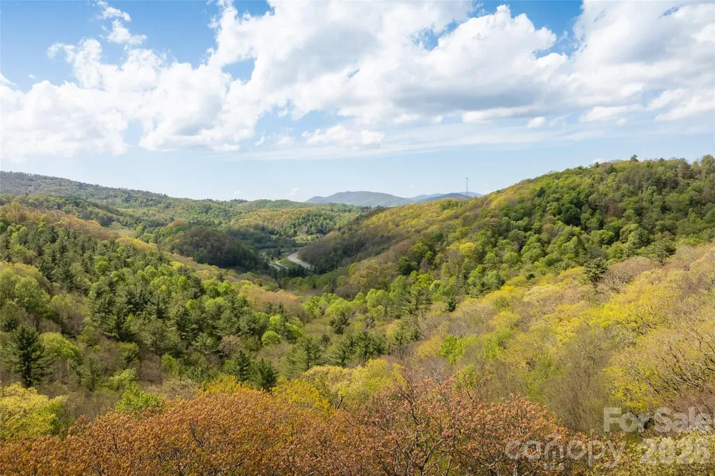 497 Black Locust Circle Blowing Rock NC 28605