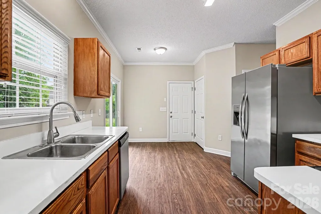 6116 Firethorne Lane Concord NC 28025