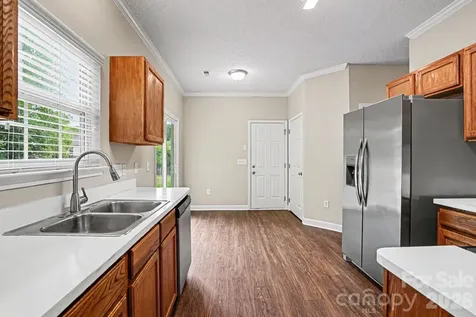 6116 Firethorne Lane Concord NC 28025
