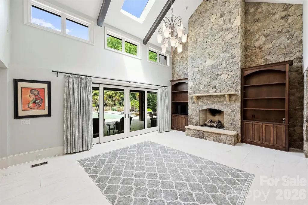 4901 Carmel Park Drive Charlotte NC 28226
