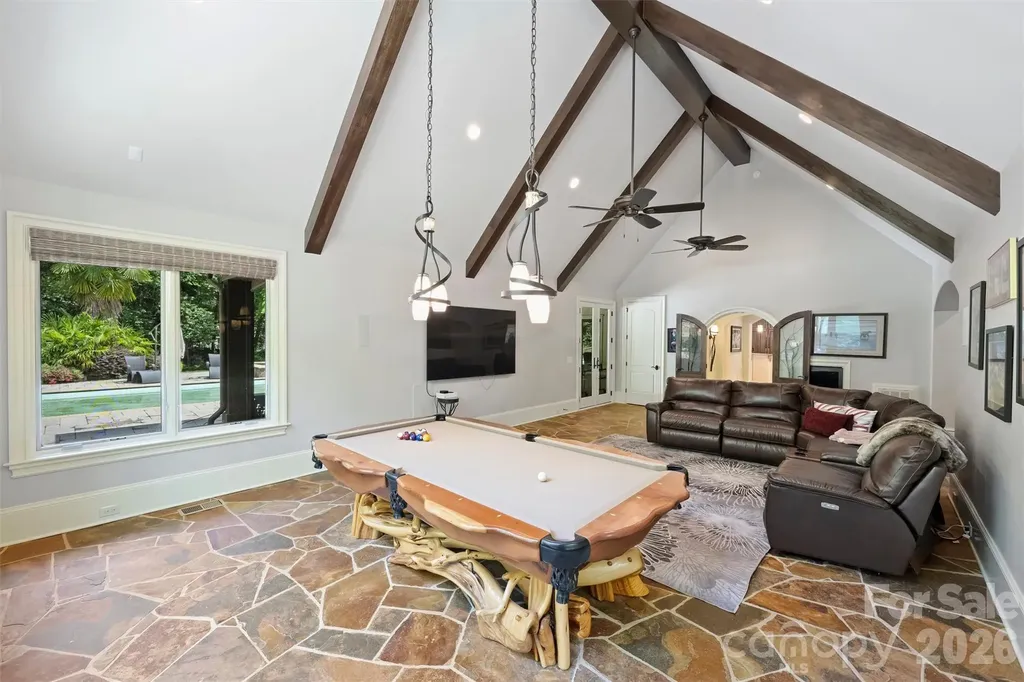 4901 Carmel Park Drive Charlotte NC 28226